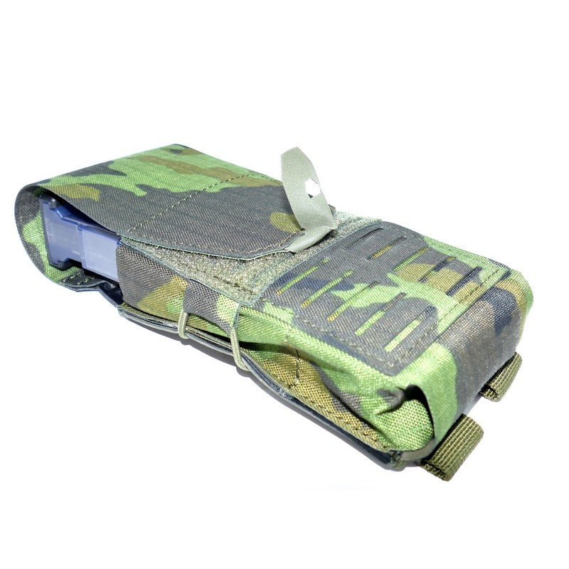 Funda para cargador 1x CZ 805 BREN vz.95 les, camuflaje, diseño patentado con inserto de polietileno