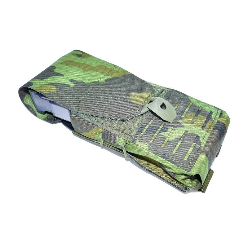 Funda para cargador 1x CZ 805 BREN vz.95 les, camuflaje, diseño patentado con inserto de polietileno