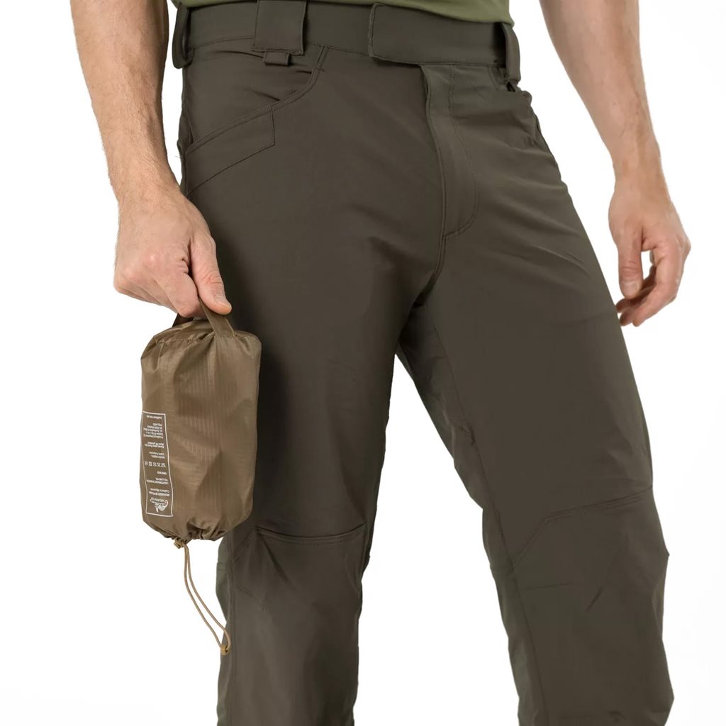 Poncho ligero Helikon negro, vista del producto
