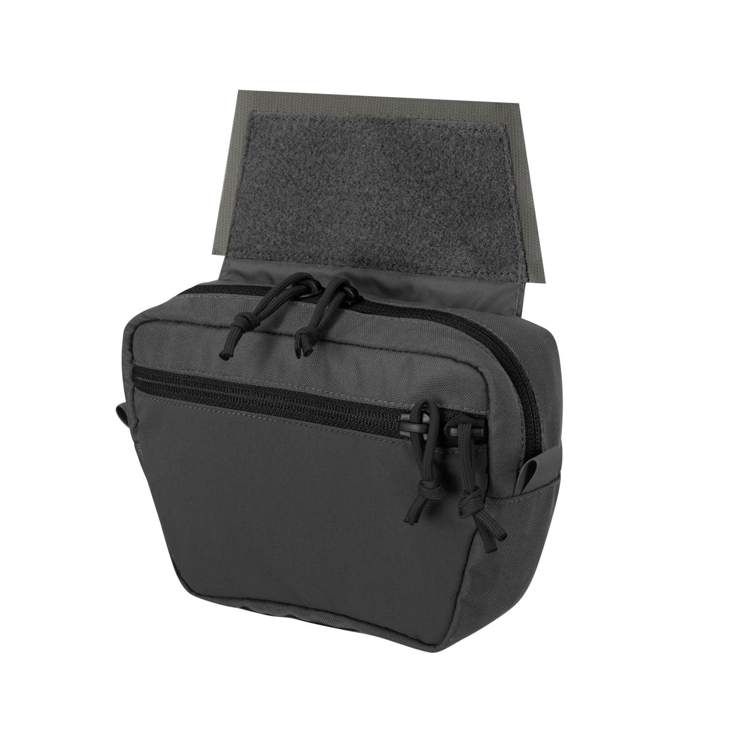 Funda adicional UNDERPOUCH LIGHT de Direct Action con tres bolsillos y ojales metálicos