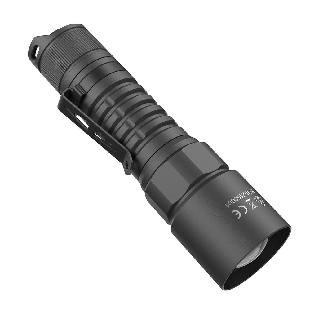 Linterna táctica PZ16 ZOOM recargable negra 2400 lúmenes alcance 726 m IP65