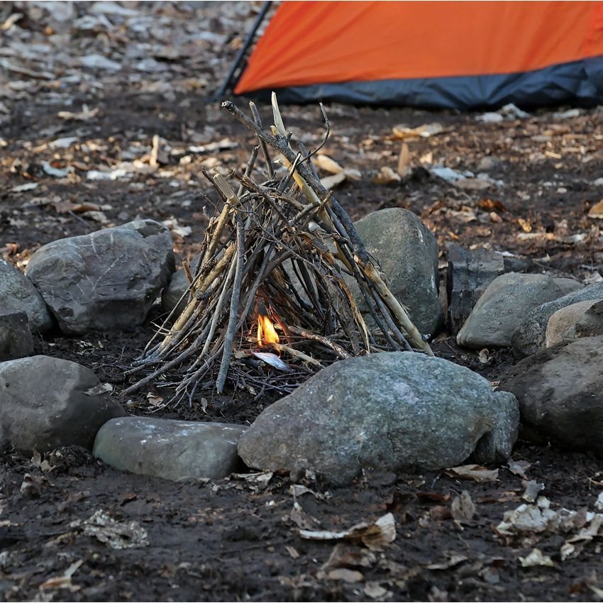 Pack de 12 encendedores impermeables QUICK SURVIVE