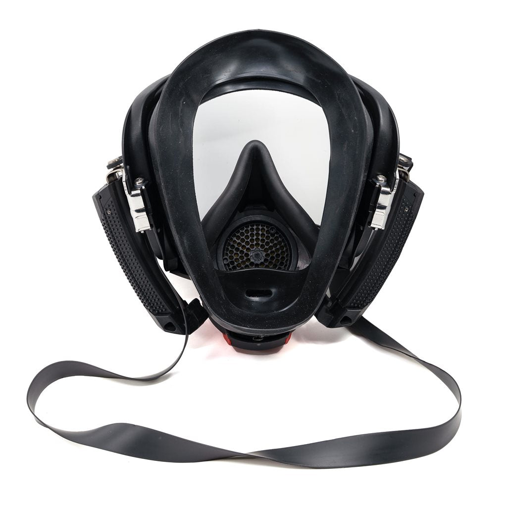 Máscara Drager FPS 7000 Kandahar S-fix en condición usada con montaje para casco