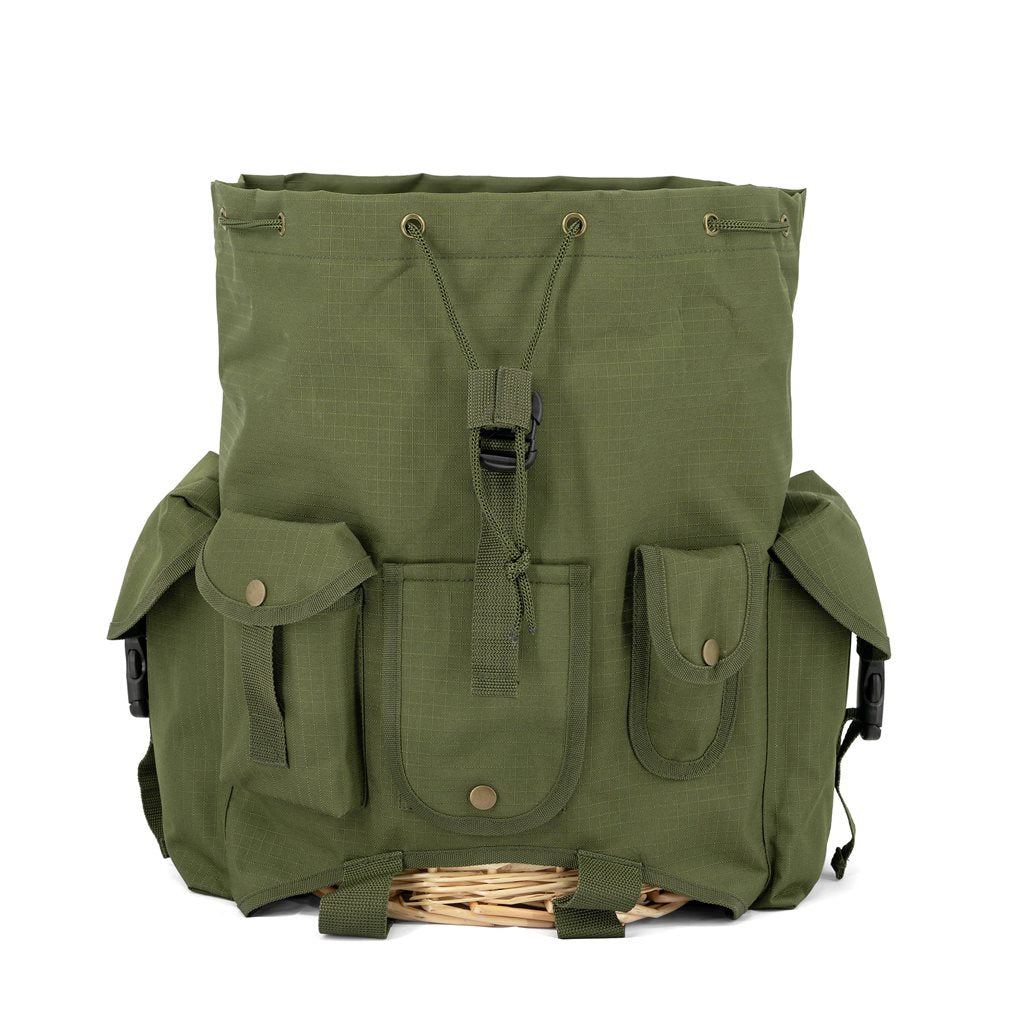 Mochila NUSE para setas verde con inserto de mimbre