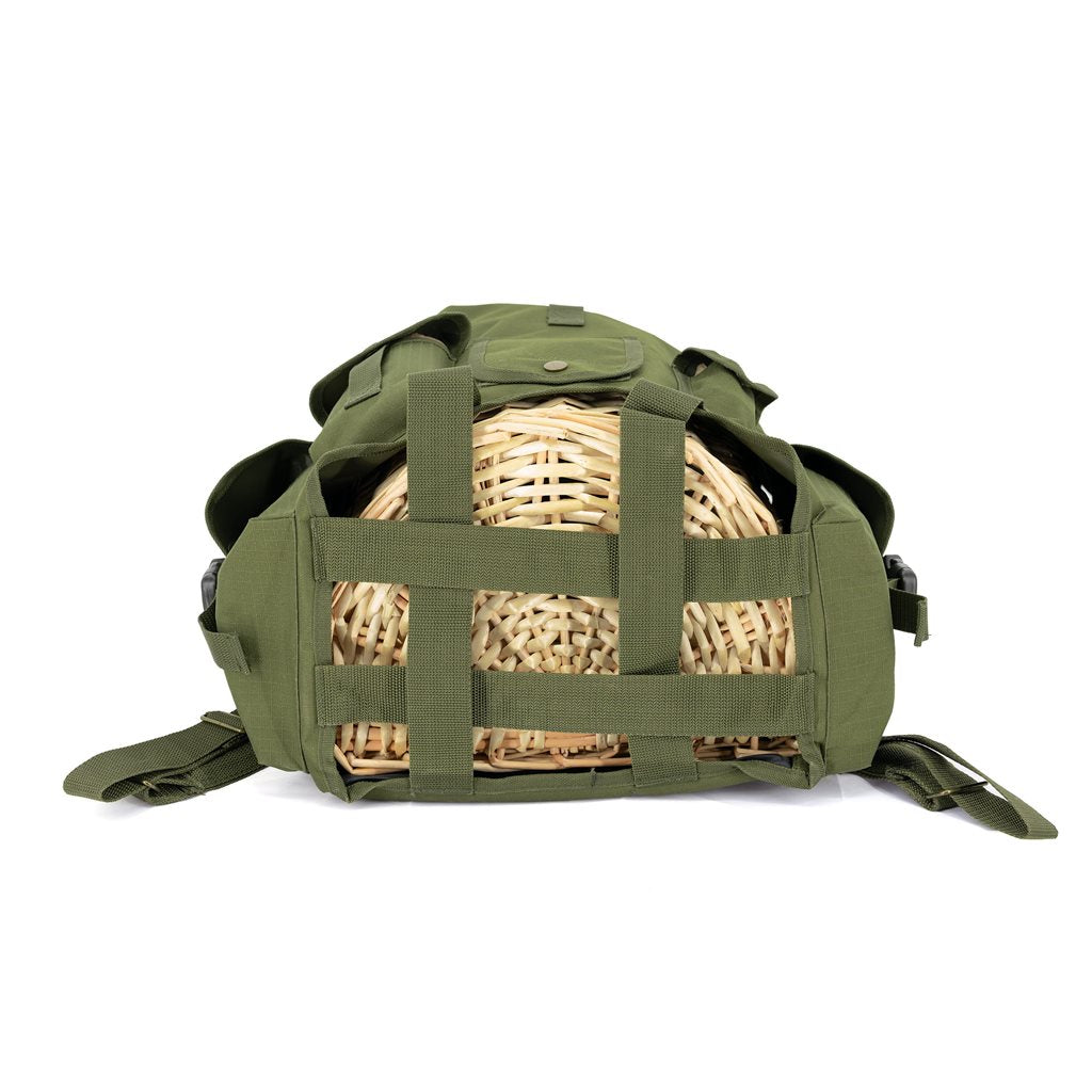 Mochila NUSE para setas verde con inserto de mimbre