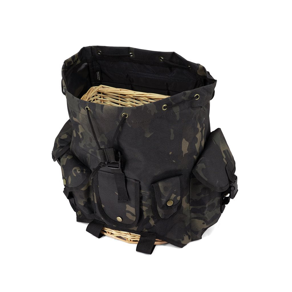 Imagen de la mochila NUSE para setas con inserto de mimbre