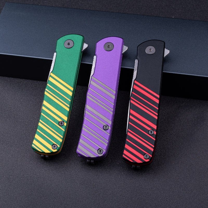 Navaja plegable KARLY con filo liso en verde y dorado