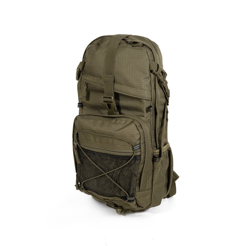 Mochila SPORT 10 l verde con funda impermeable