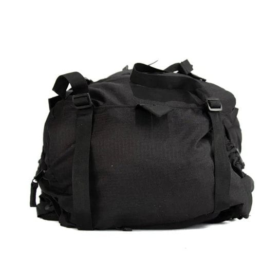 Mochila trekking XXL 104 L verde con refuerzo interno, sistema de espalda ajustable y dos compartimentos