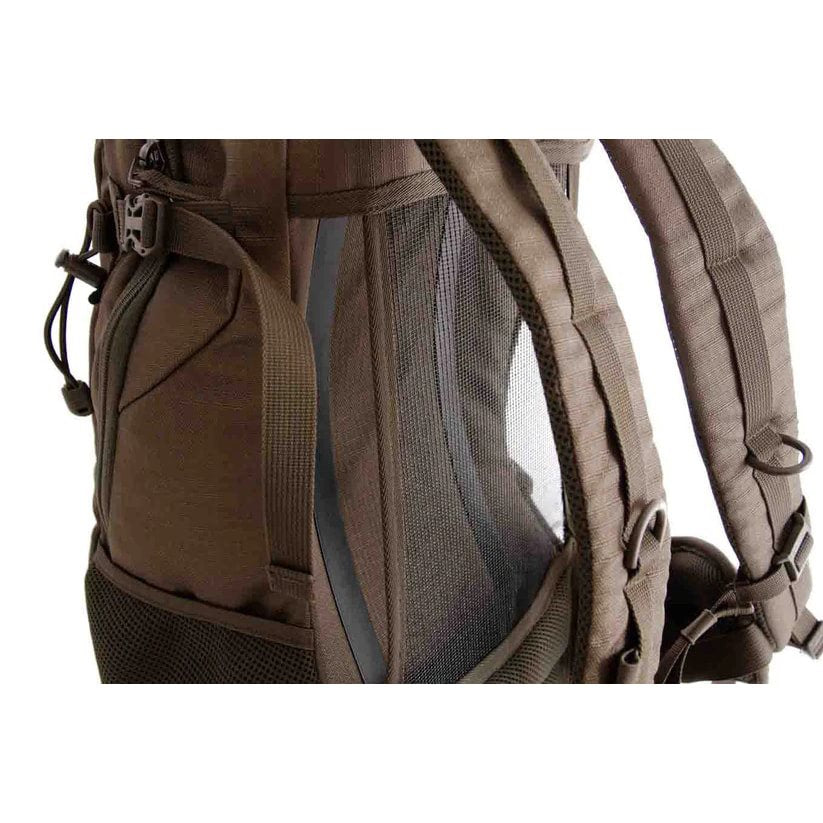 Mochila HIKING 25l verde con refuerzo y correas
