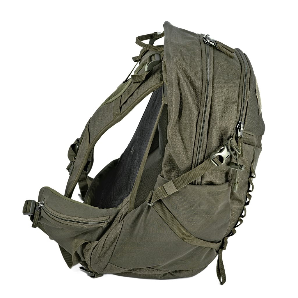 Mochila HIKING 25L verde, mochila de día con refuerzo y sistema de espalda ventilado