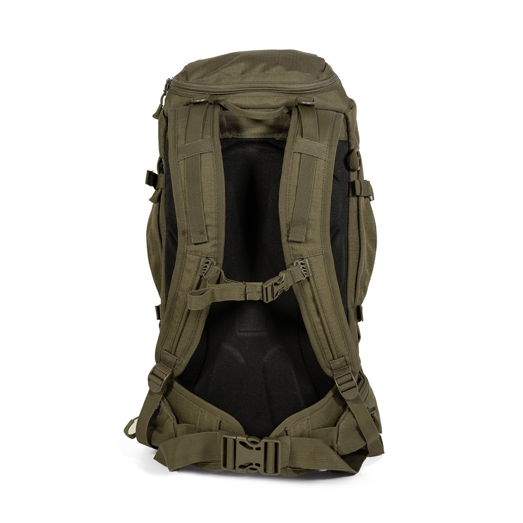 Mochila ALPINE 33L verde con acceso superior y lateral, bolsillos exteriores y espalda de EVA