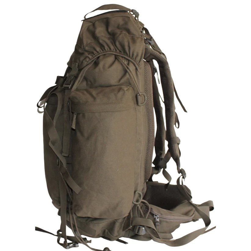 Mochila JAGD 40L verde con funda y sistema de carga acolchado
