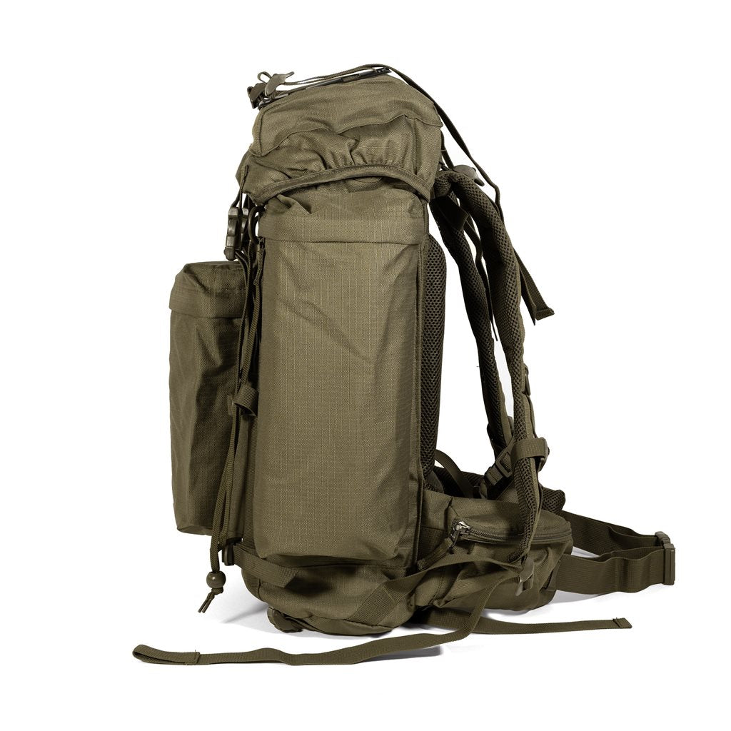 Mochila SQUAD 34L negra con funda protectora, carga superior, uso militar y civil