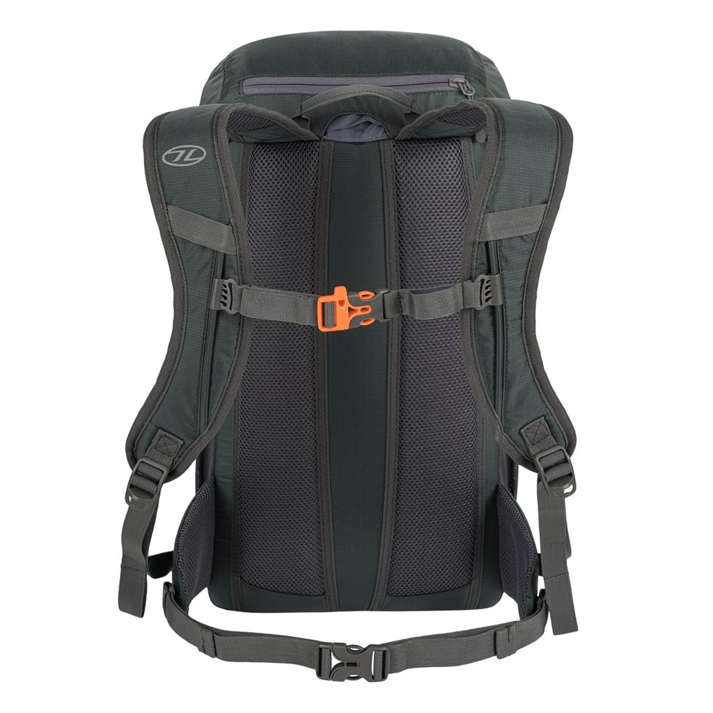 Mochila Trail 30 L para mujer negra en nylon 210D con funda de lluvia contrastante