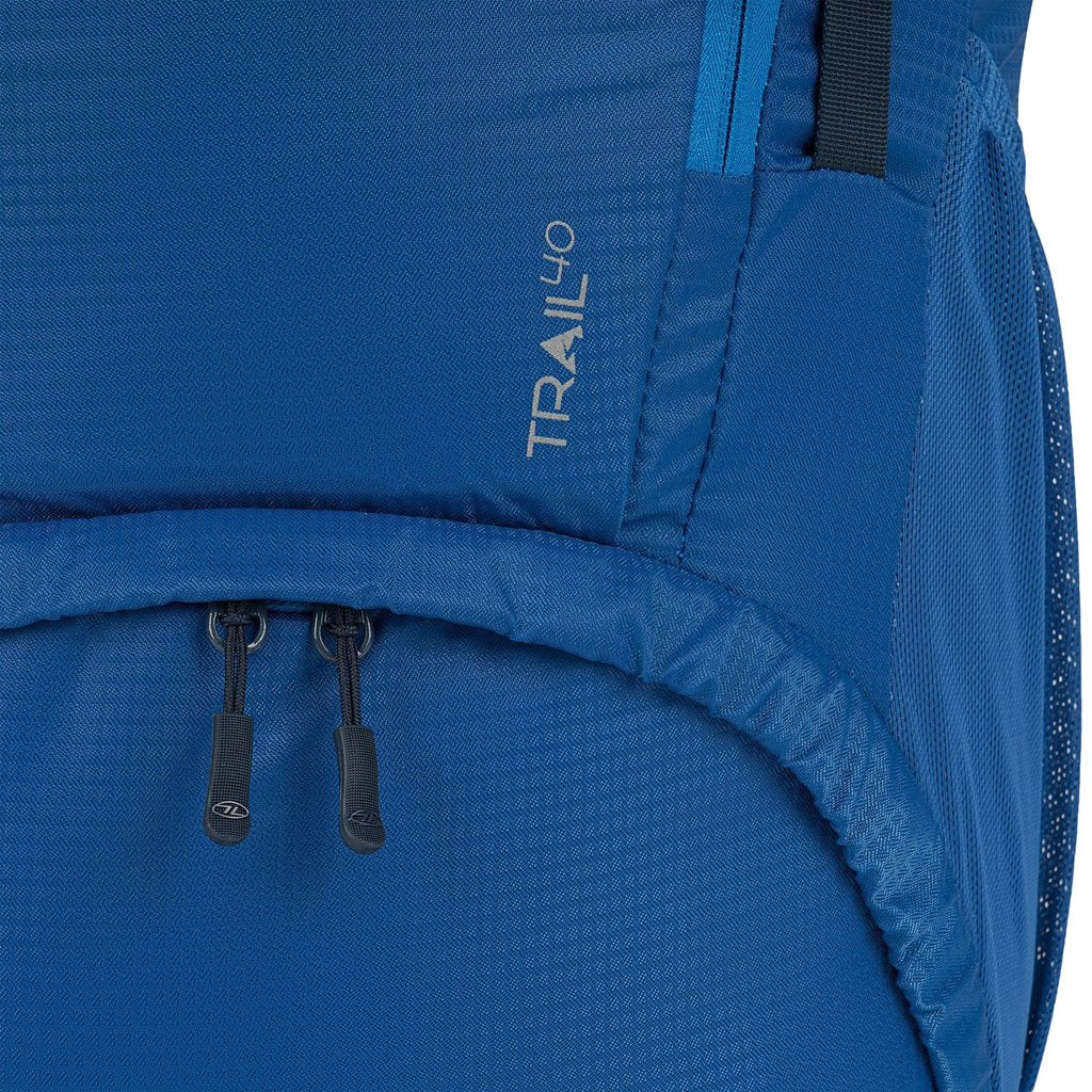 Mochila mujer TRAIL 40 L negra, duradera y repelente al agua
