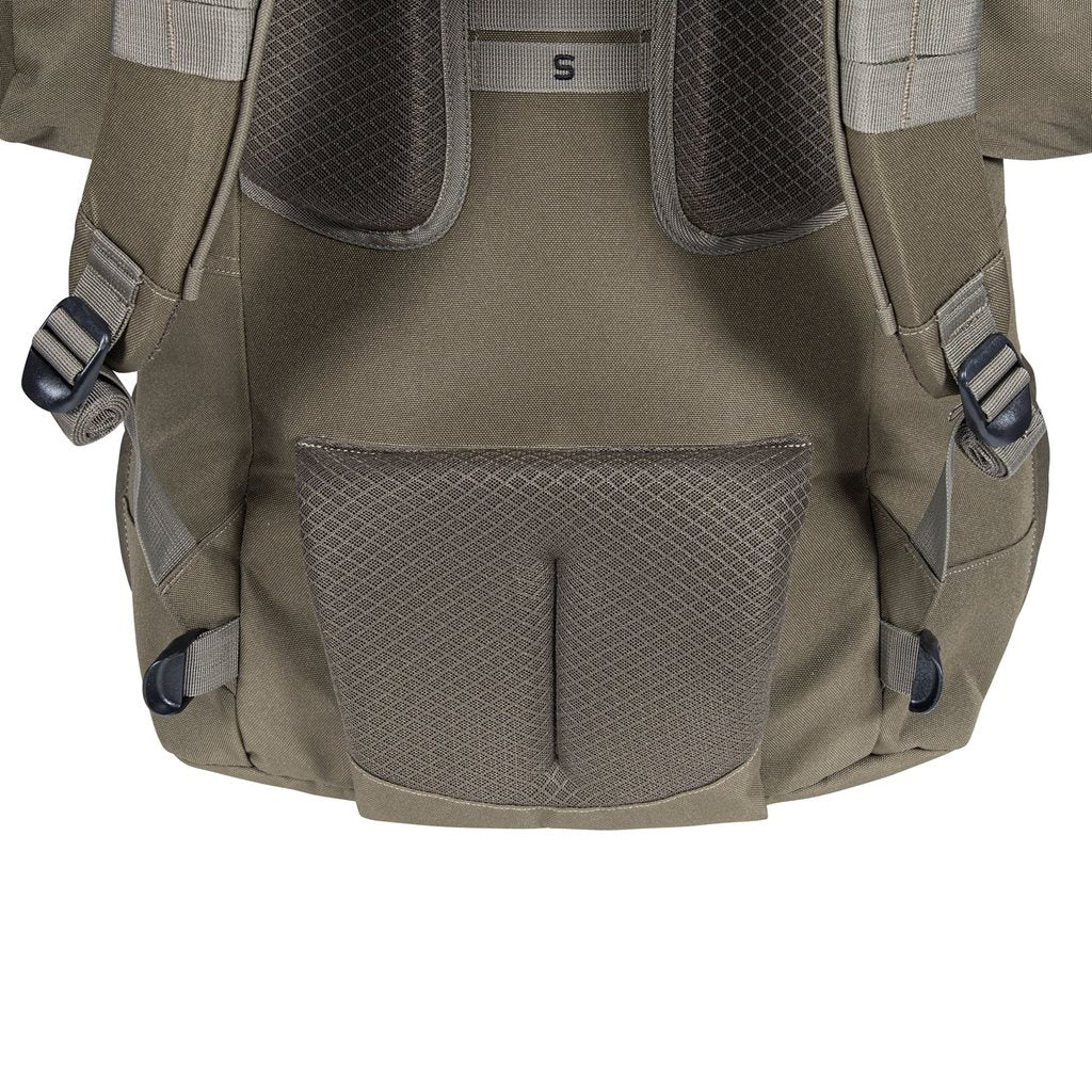 Mochila FORCES ELITE 88 L negra, ligera y resistente para uso tactico y outdoor