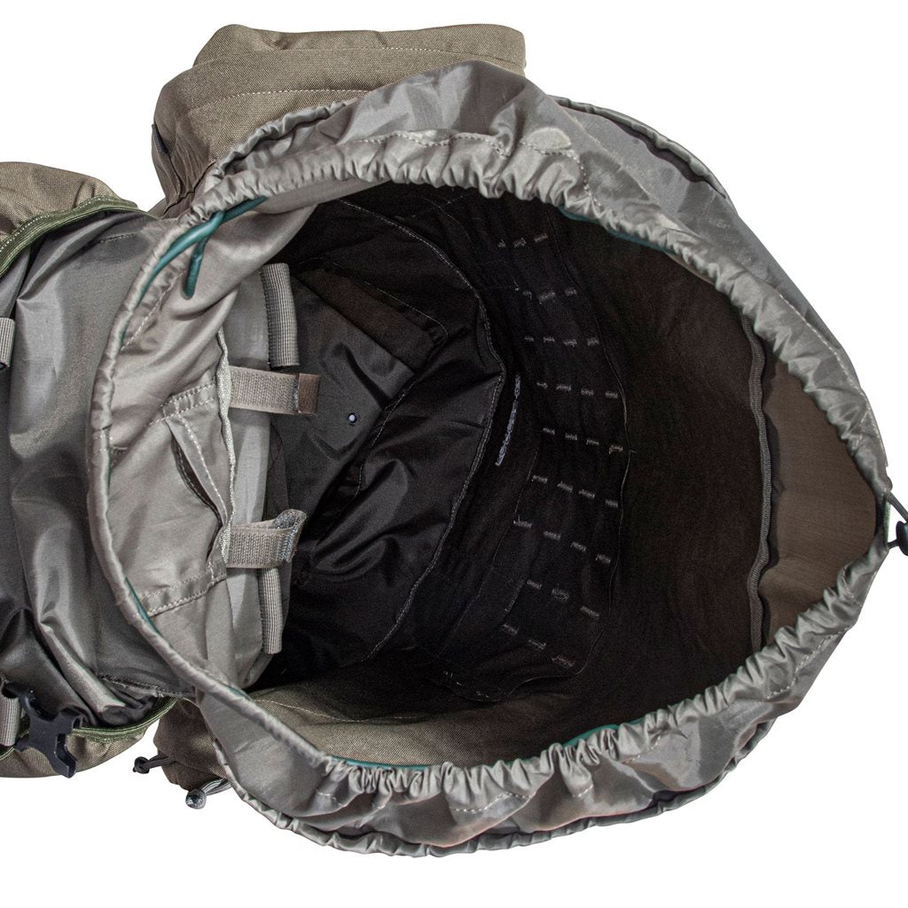 Mochila FORCES ELITE 88 L negra, ligera y resistente para uso tactico y outdoor