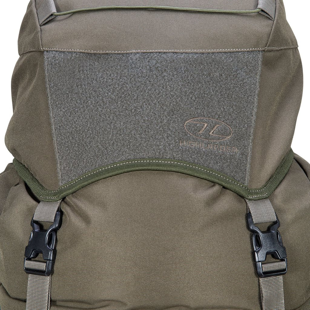Mochila FORCES ELITE 88 L negra, ligera y resistente para uso tactico y outdoor