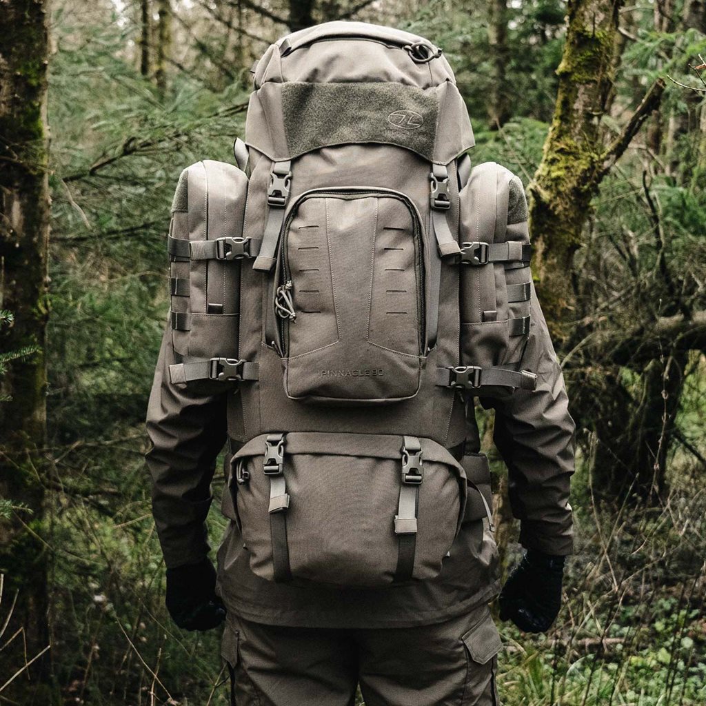Imagen de la mochila PINNACLE Rucksack 90 litros Highlander Forces