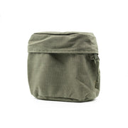 Bolsa lateral KAZ03 SMALL verde usada junto a mochila RU90 Alpinrucksack