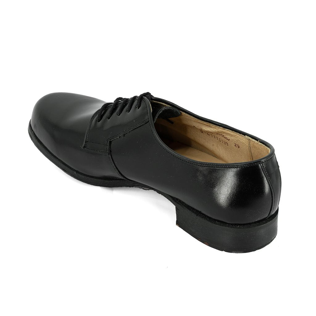Zapatos de representación de la Guardia del Castillo negros brillantes con remaches en puntera y talón (Prabos)