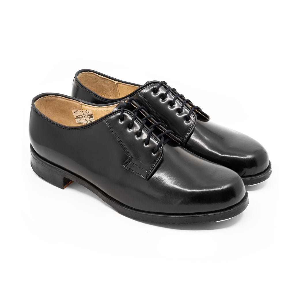 Zapatos de representación de la Guardia del Castillo negros brillantes con remaches en puntera y talón (Prabos)