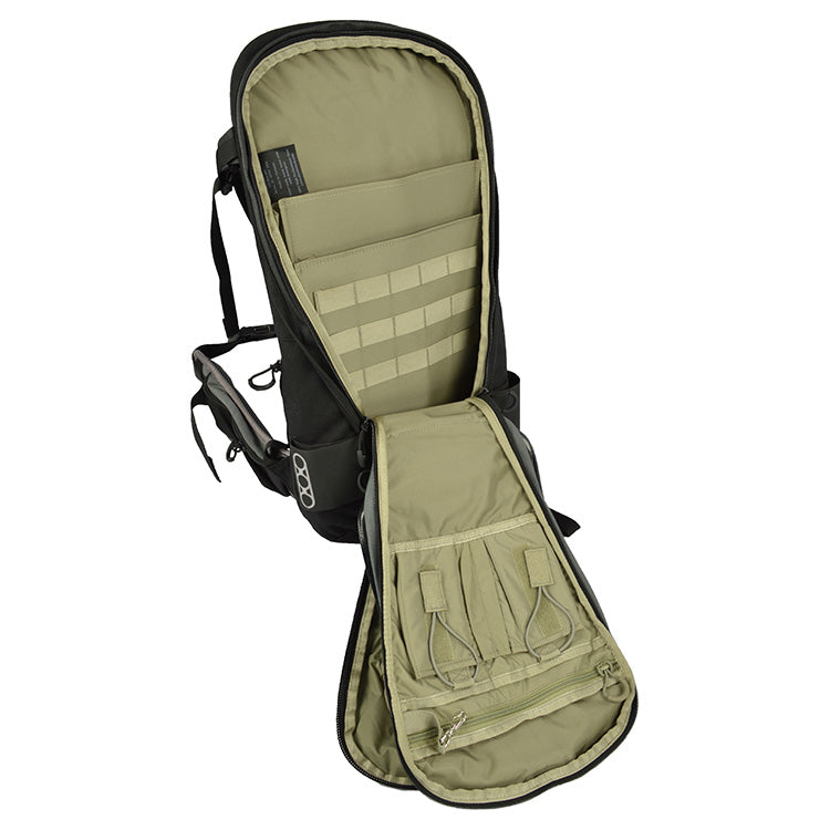 Mochila Eberlestock Cherry Bomb Pack negra diseñada para porte oculto de arma con aspecto discreto