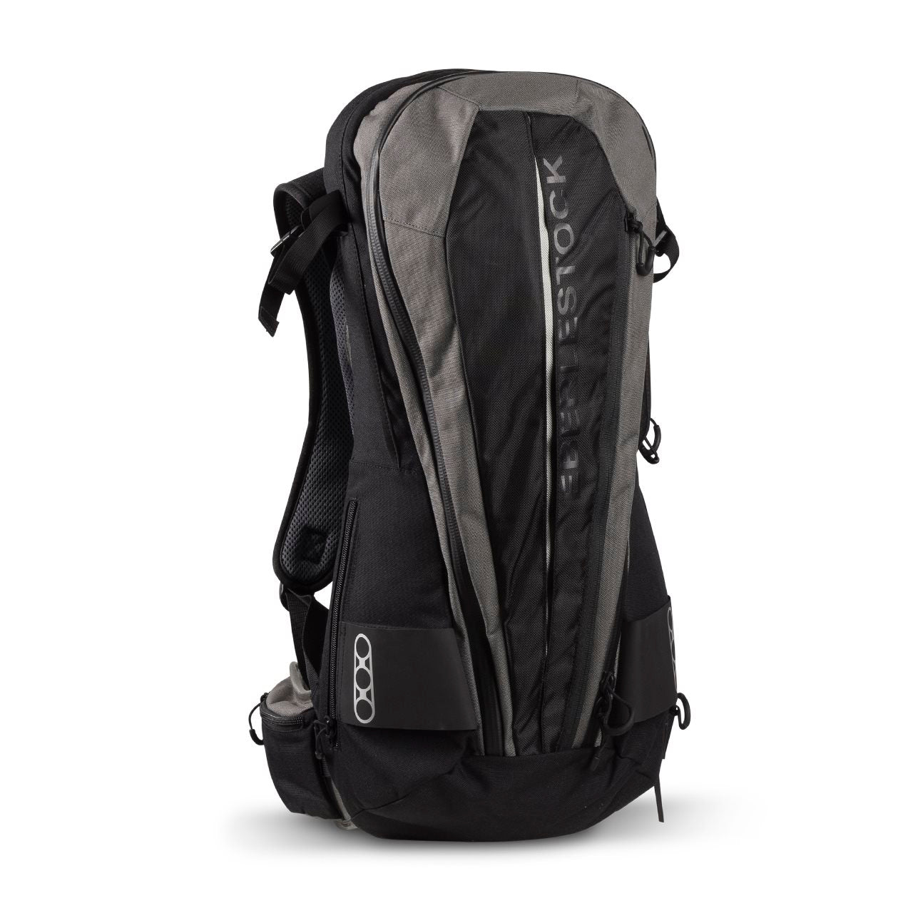 Mochila Eberlestock Cherry Bomb Pack negra diseñada para porte oculto de arma con aspecto discreto