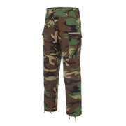 Pantalones BDU MK2 woodland en camuflaje, vista frontal