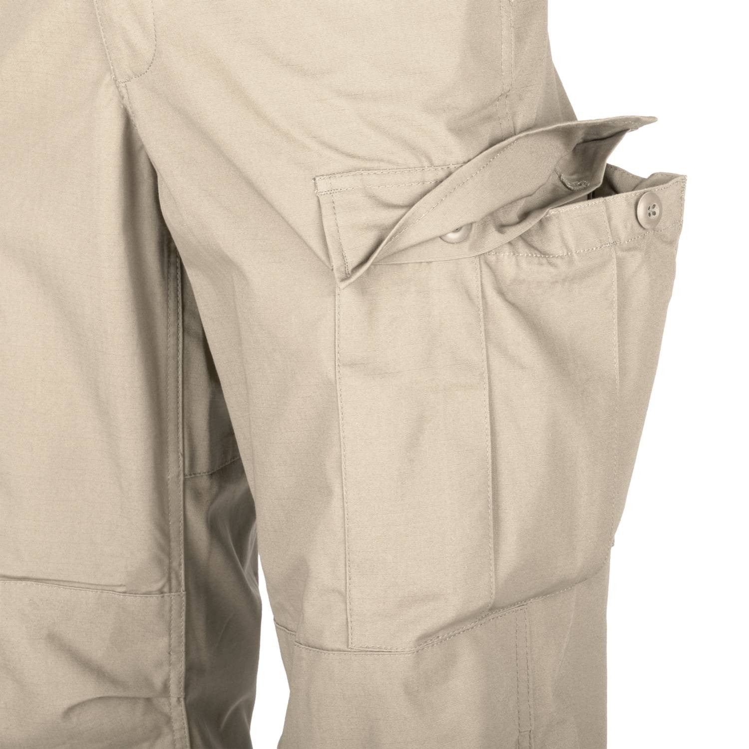 Pantalones BDU rip-stop, cierre de botones, tiras laterales y cordones en los tobillos