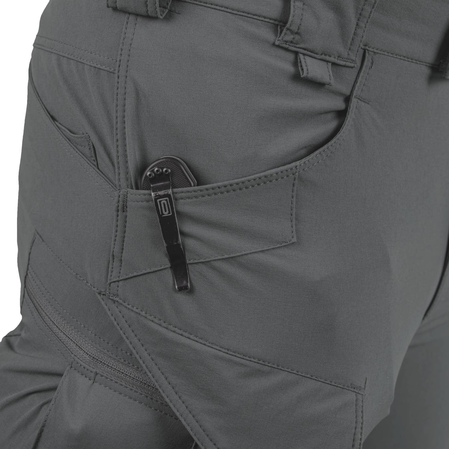 Pantalones cortos OTS VersaStretch Lite gris, 8 bolsillos, diseñados para climas cálidos y movimiento en terreno exigente