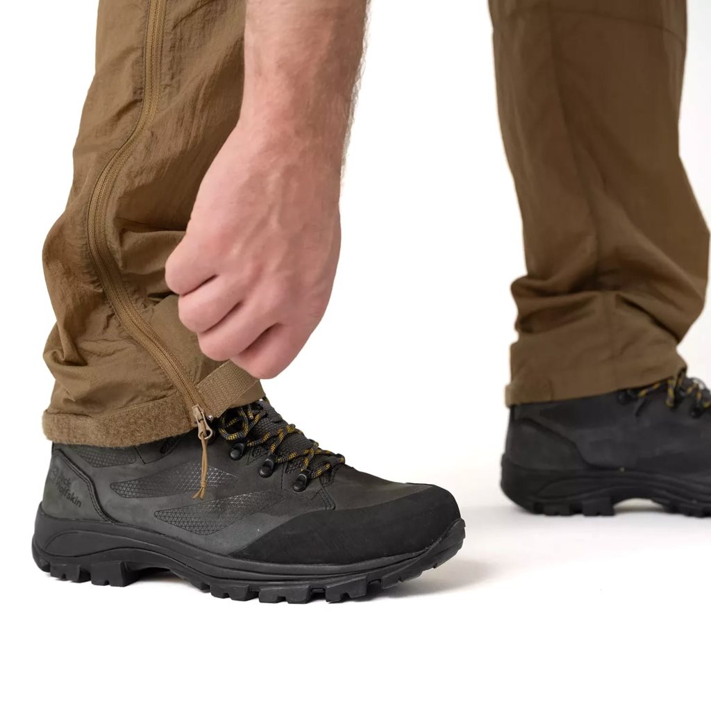 Pantalones WINDRUNNER Windpack® Nylon negros - imagen del producto