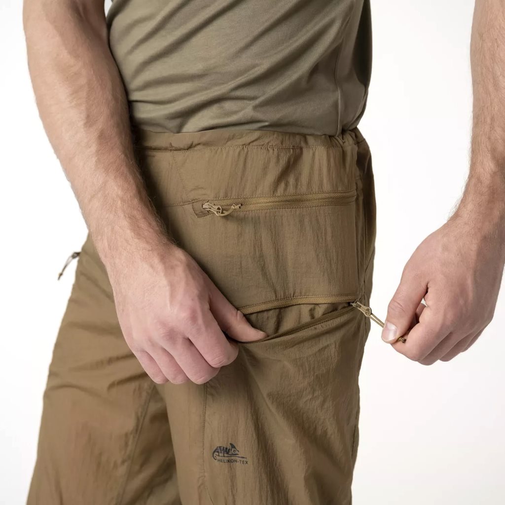 Pantalones WINDRUNNER Windpack® Nylon negros - imagen del producto