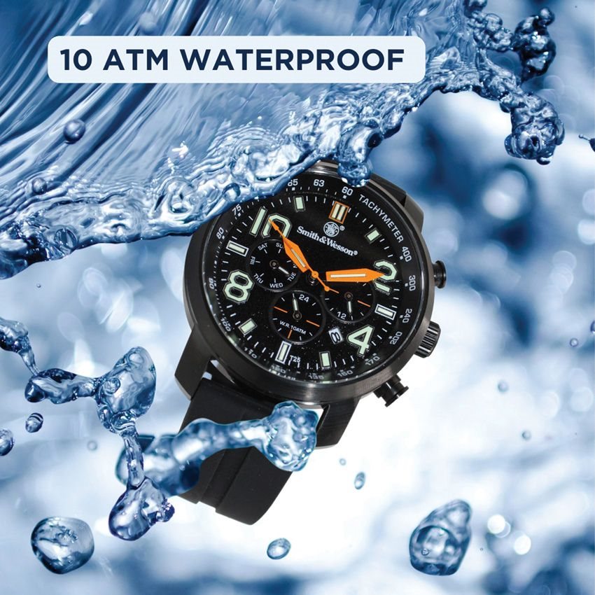 Reloj cronógrafo negro con correa de goma SWW-1500-BLK