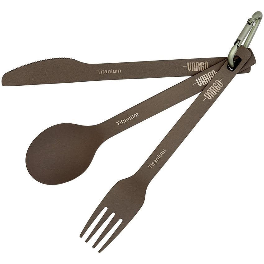 Set de cubiertos ultraligeros de titanio con acabado mate marrón y mosquetón