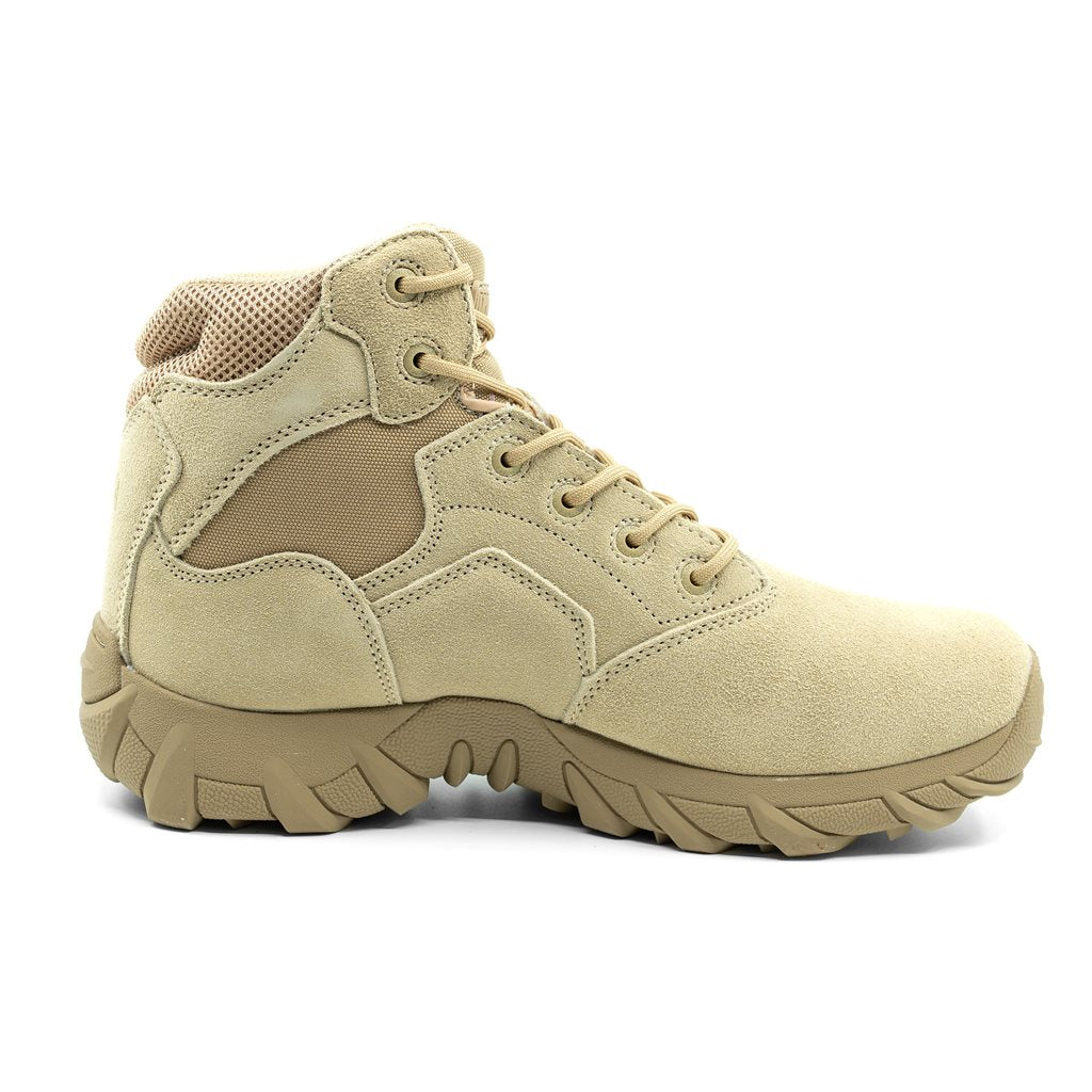 Botas tácticas Magnum COBRA 6.0 V1 en ante Desert con nylon 900D, forro transpirable y refuerzos en puntera y talón