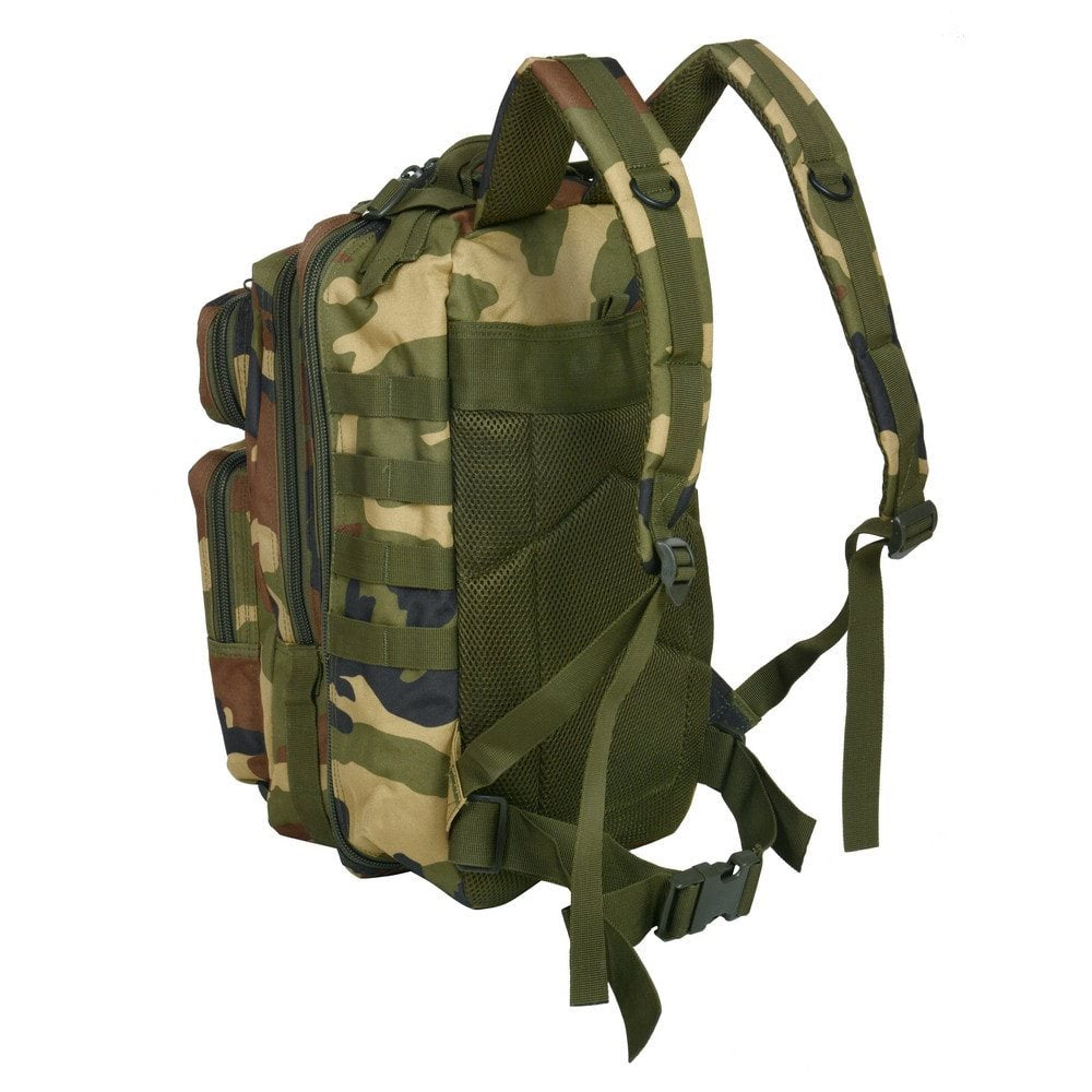 Mochila GURKHA ASSAULT pequeña negra de poliéster con revestimiento repelente al agua, sistema trasero cómodo y dos bolsillos frontales
