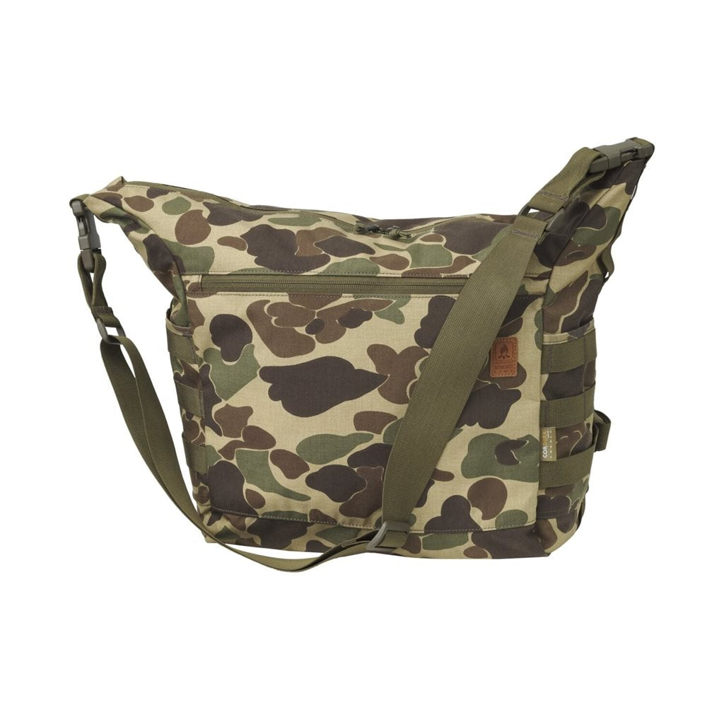Bolsa BUSHCRAFT SATCHEL Cordura negra con correa de hombro y paneles PALS/MOLLE