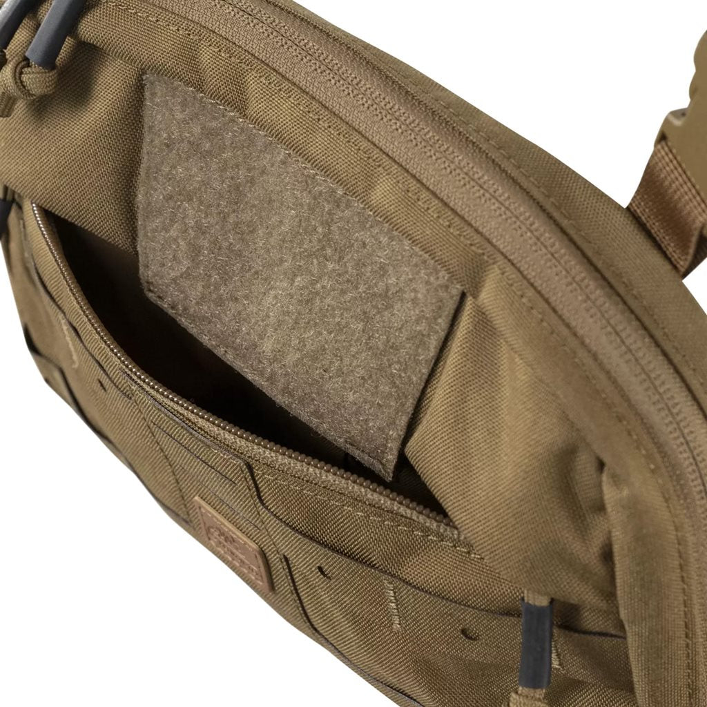 Bolsa pectoral NUMBAT® SMALL negra, variante compacta convertible en riñonera