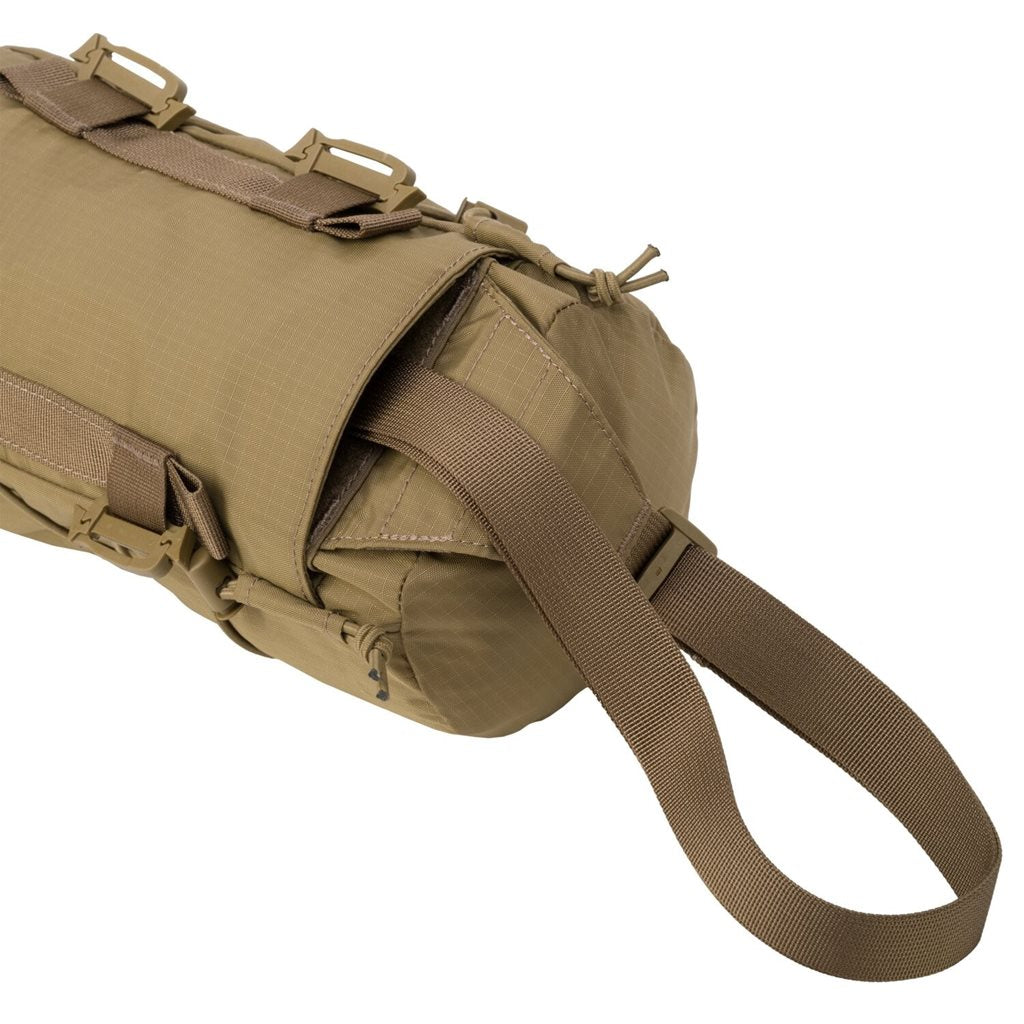 Vak FOXHOLE negro: bolsa resistente con correa ajustable, uso hombro/cintura y compatible con MOLLE/PALS