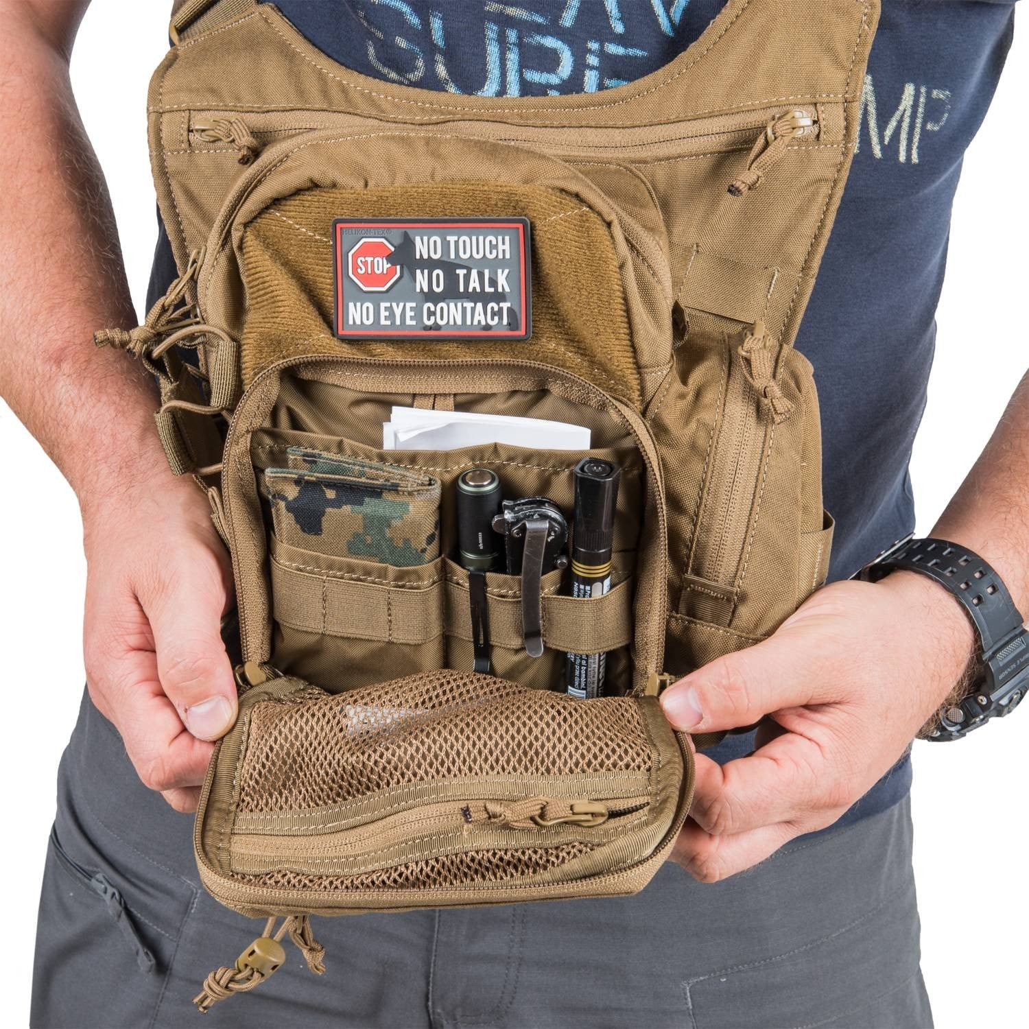Bolso bandolera EDC NP azul, compacto con compartimento principal y organizador interior
