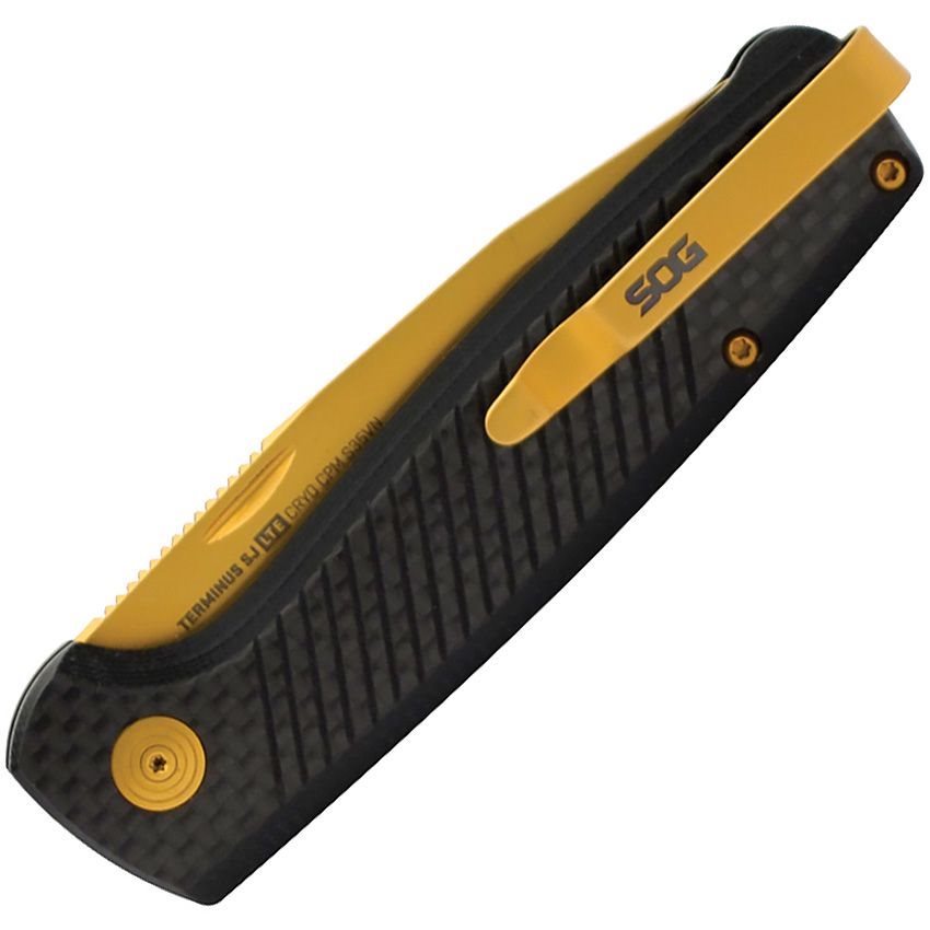 Navaja plegable TERMINUS SJ LTE con acabado carbono y dorado, hoja drop point en acero Cryo S35VN