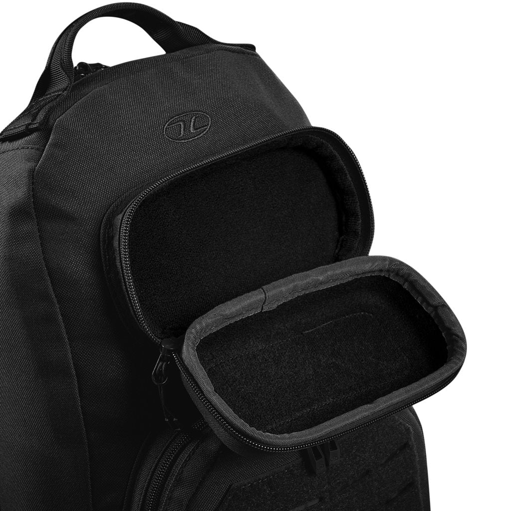 Mochila bandolera STOIRM GEARSLINGER 12 L verde con hebillas Duraflex y cremallera YKK