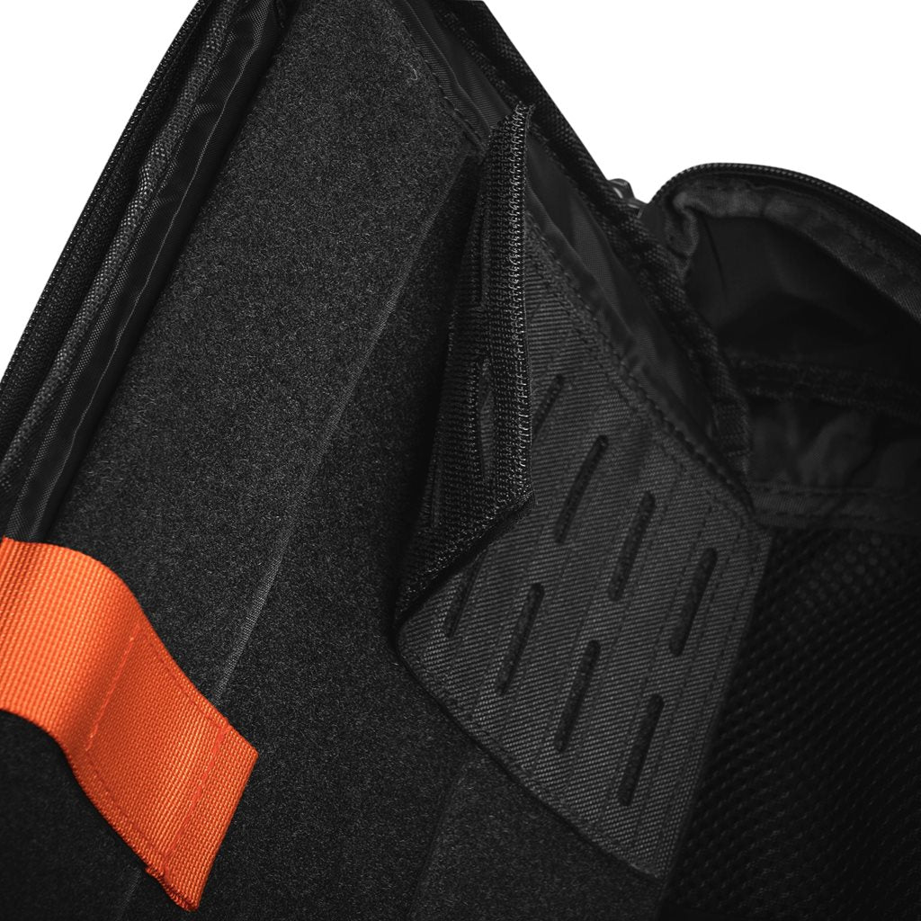 Mochila bandolera STOIRM GEARSLINGER 12 L verde con hebillas Duraflex y cremallera YKK