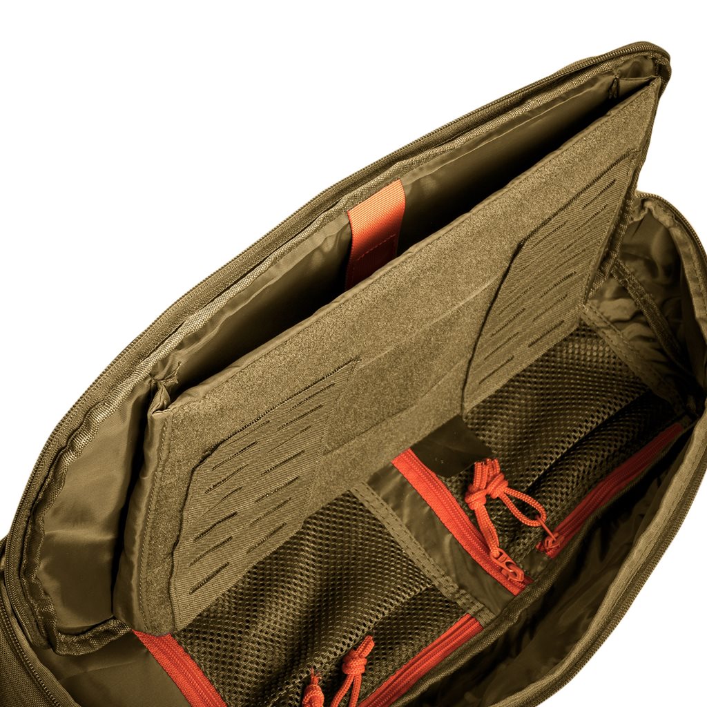 Mochila bandolera STOIRM GEARSLINGER 12 L verde con hebillas Duraflex y cremallera YKK