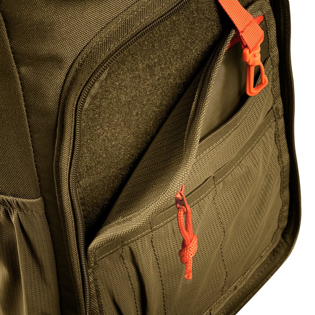 Mochila bandolera STOIRM GEARSLINGER 12 L verde con hebillas Duraflex y cremallera YKK