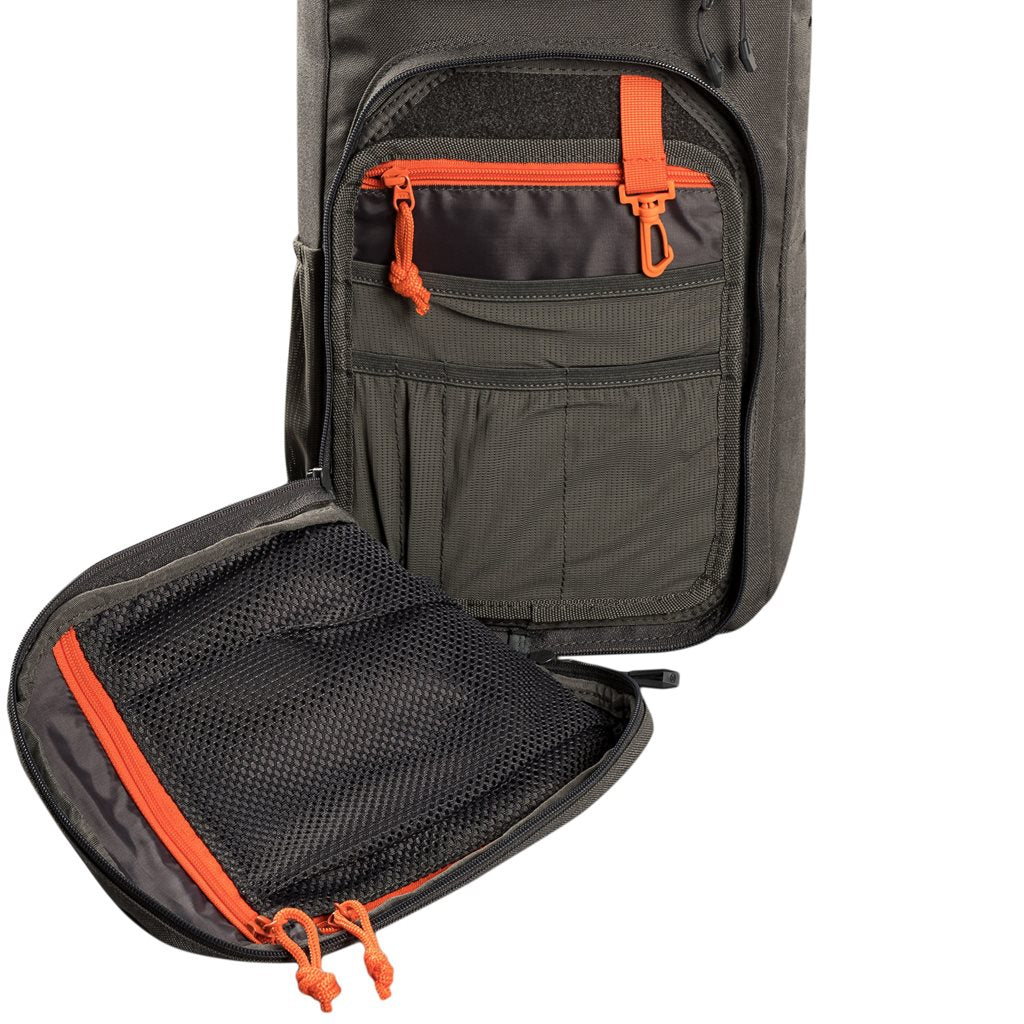 Mochila bandolera STOIRM GEARSLINGER 12 L verde con hebillas Duraflex y cremallera YKK