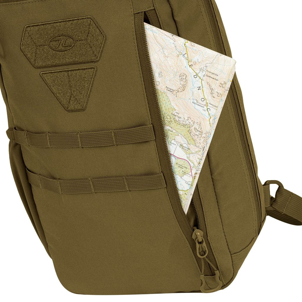 Mochila bandolera SCORPION GEARSLINGER negra Highlander