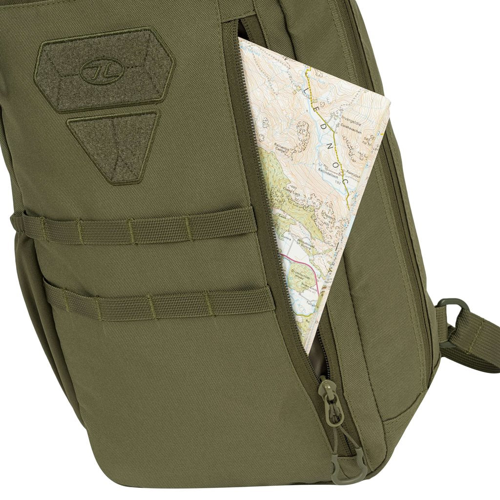 Mochila bandolera SCORPION GEARSLINGER negra Highlander